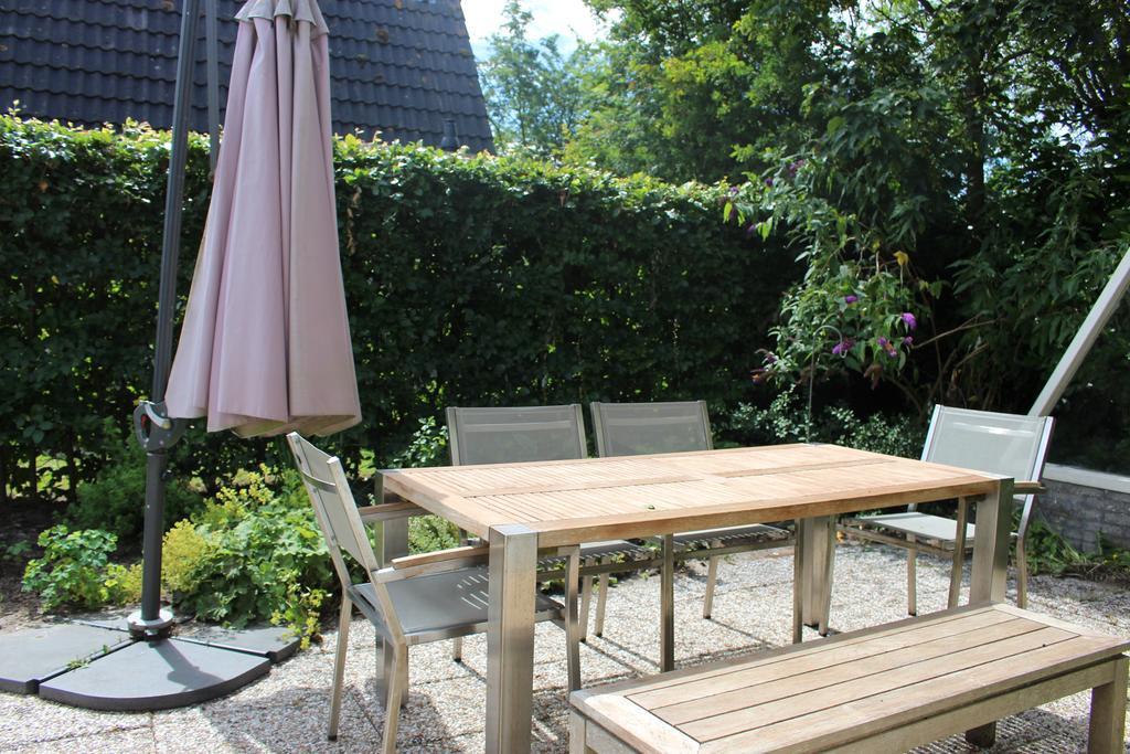 Bungalows – Bungalowpark Mooyeveld – Uniek gelegen in de duinen! Egmond-Binnen Zimmer foto